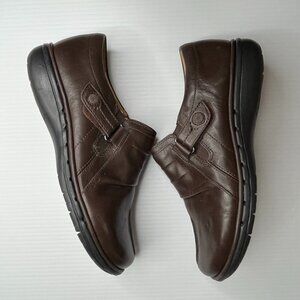 CLARKS Loafers Comfort Slip On Shoes Womens Artisan Unstructured Brown Leather 7